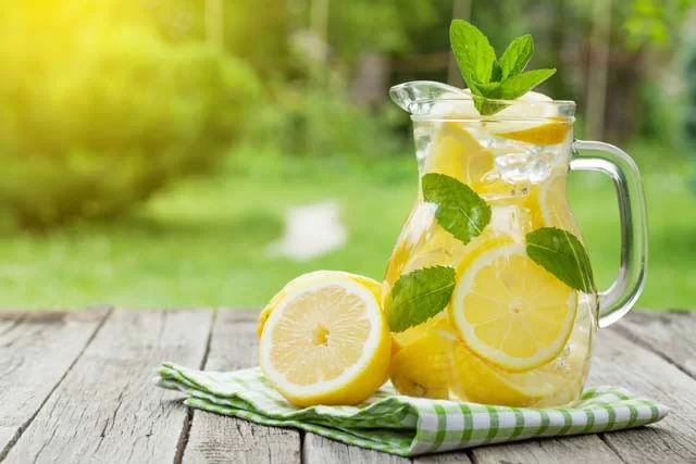 Do limão à limonada: transformando, superando e crescendo